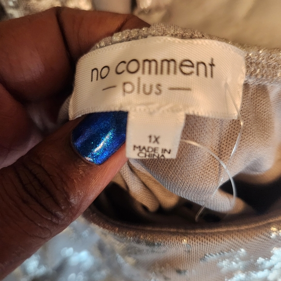 No Comment gray and silver sleeveless dress. Adjustable straps. Size 1X - Picture 2 of 8